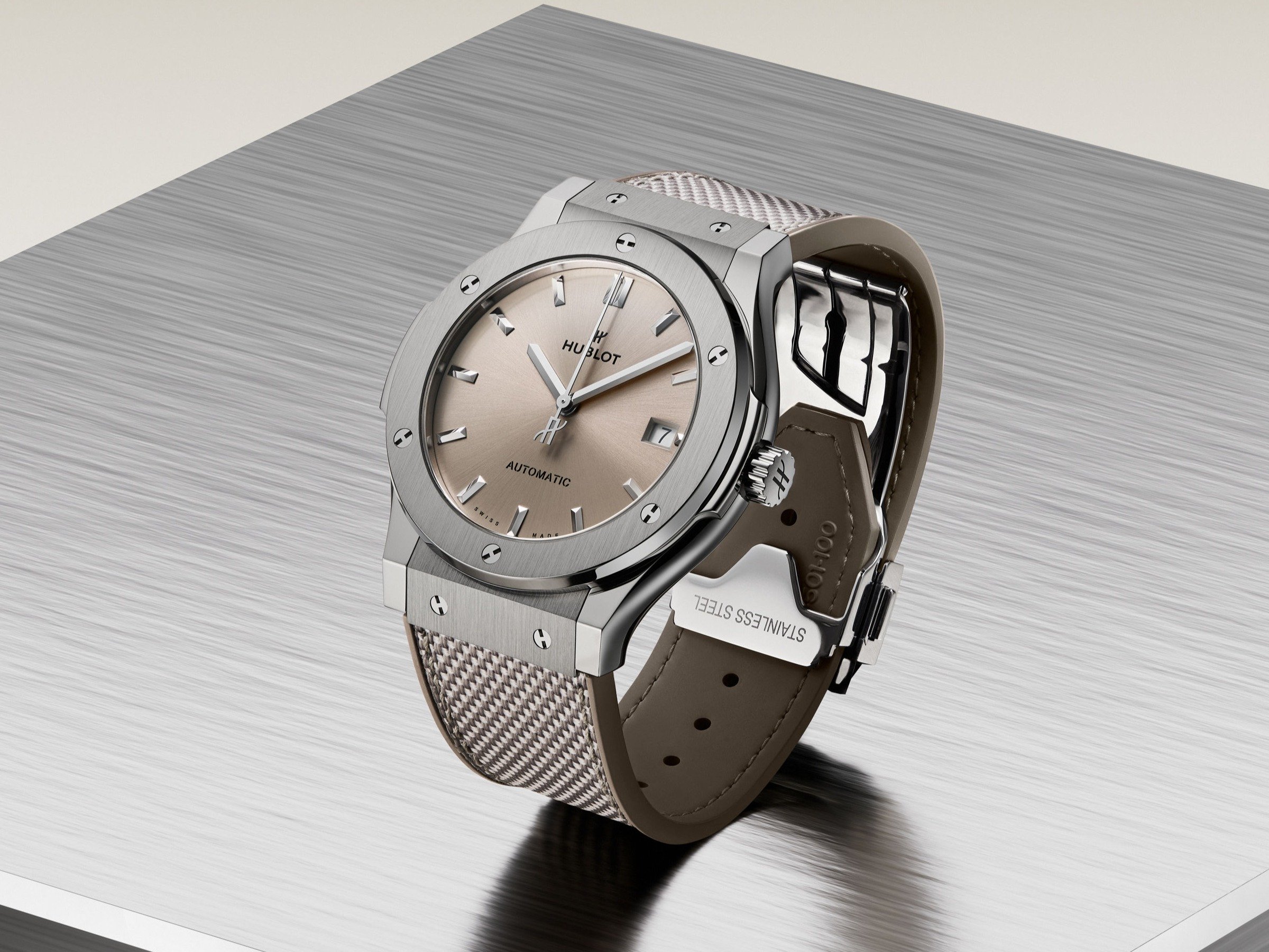 Hublot Classic Fusion Essential Taupe