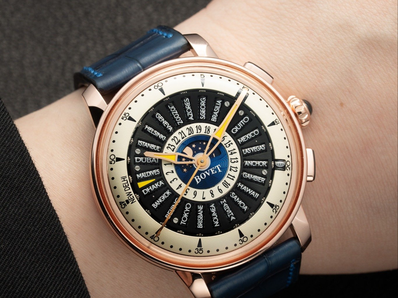 Bovet Récital 30 World Timer 2025