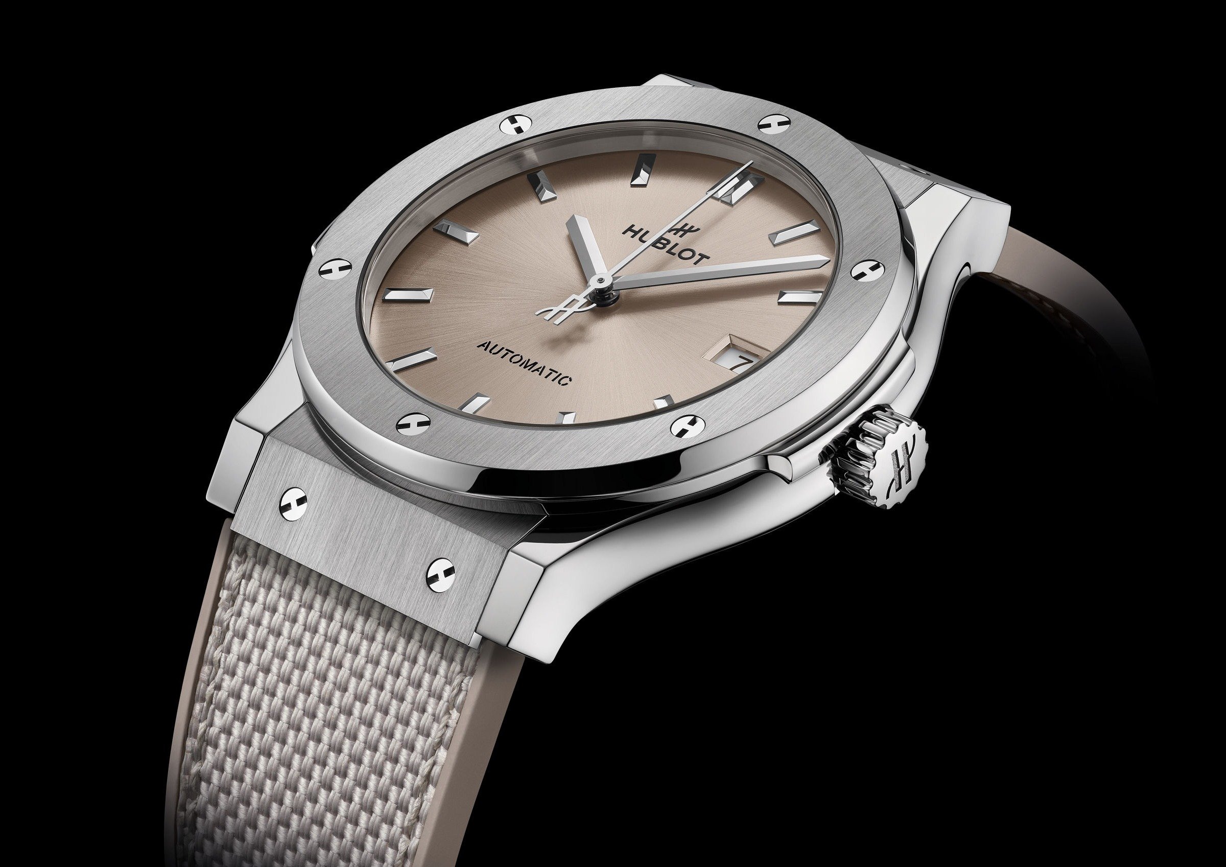 Hublot Classic Fusion Essential Taupe