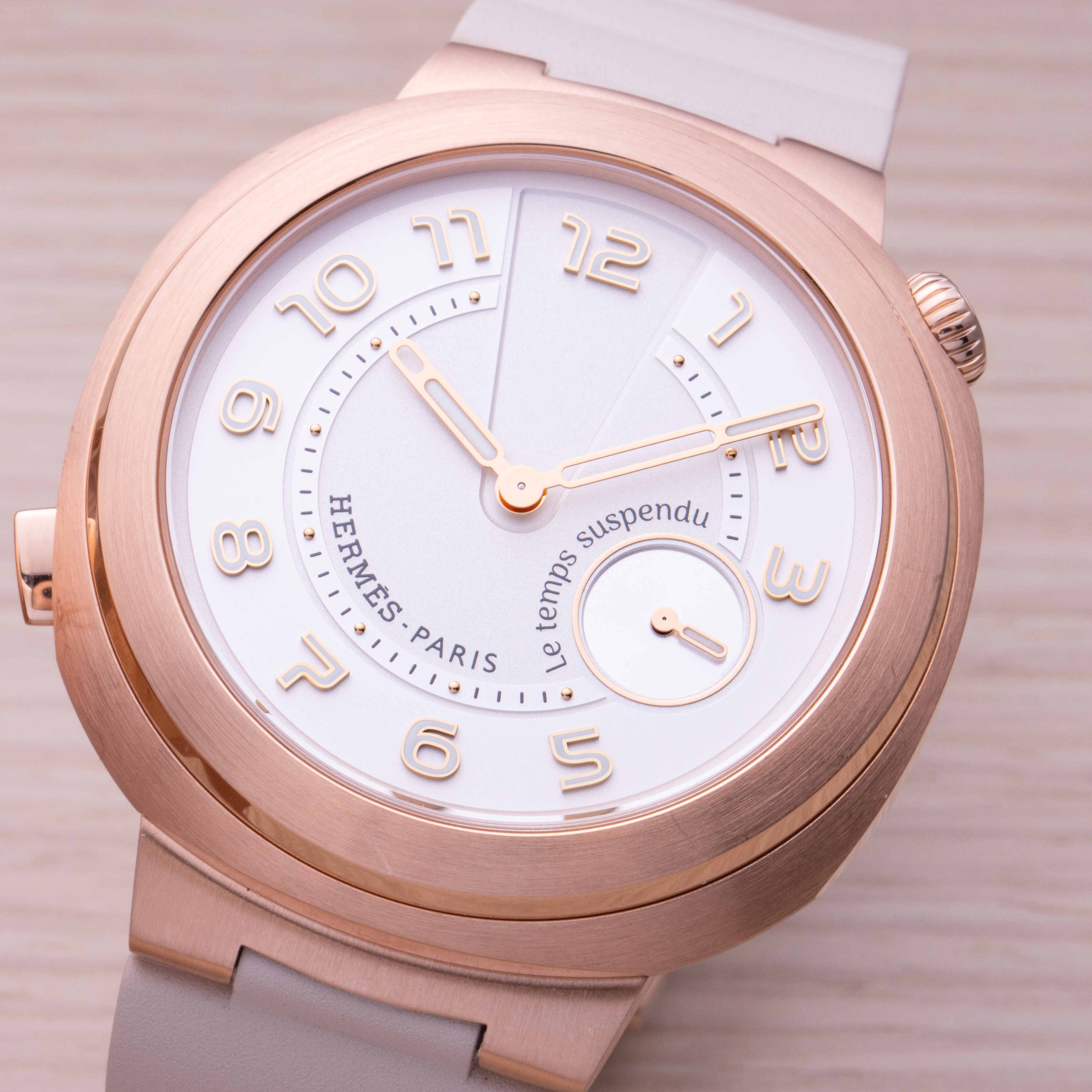 Hermès Cut Le temps du suspendu