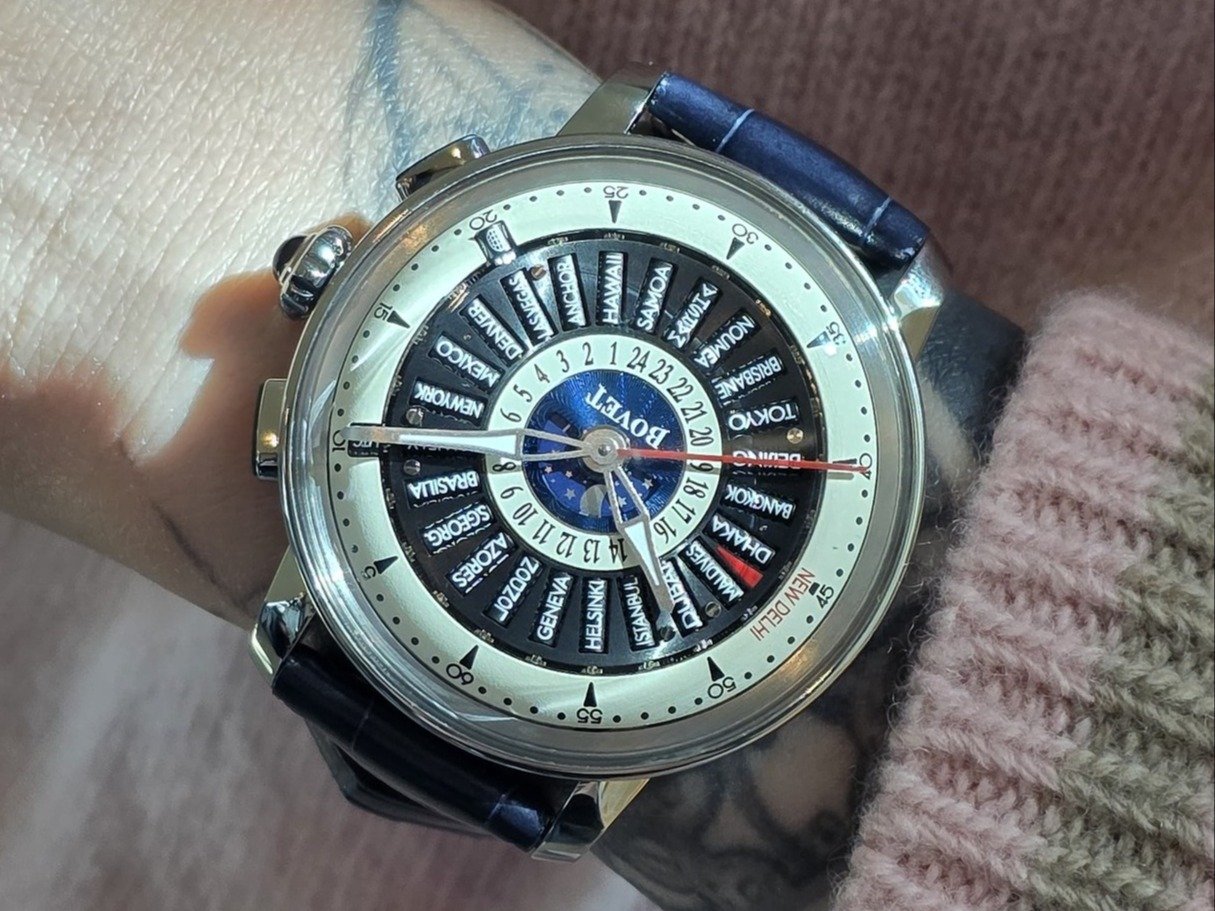 Bovet Récital 30 World Timer 2025
