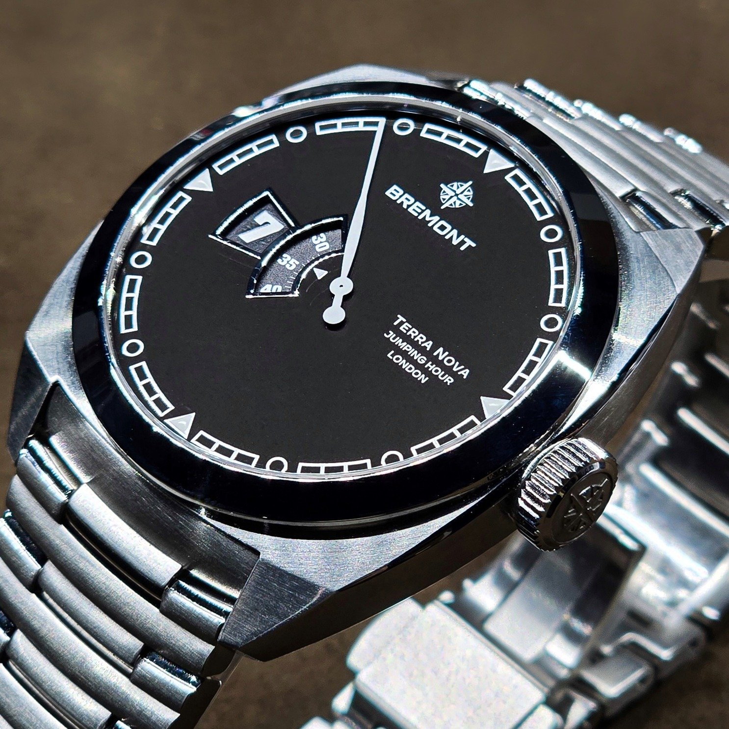 Bremont Terra Nova Jumping Hour