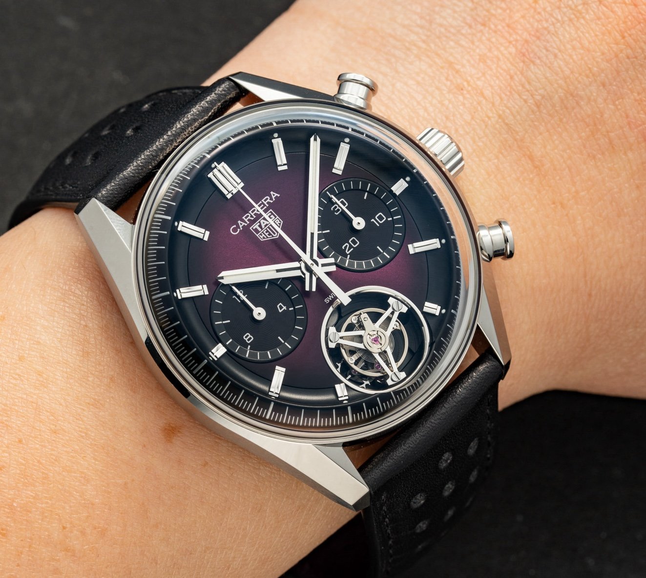 LVMH Watch Week: TAG Heuer新錶實拍|紫氣東來Carrera Chronograph及Carrera Chronograph Tourbillon