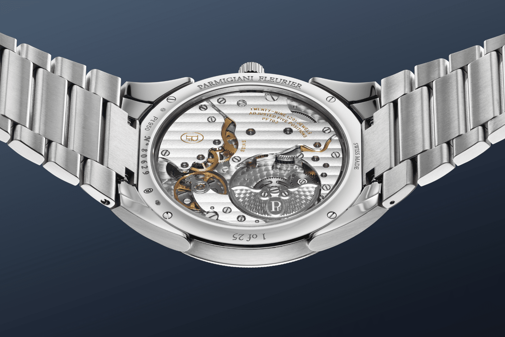 Parmigiani Fleurier|低調的石灰型「藍」Tonda PF Micro-Rotor Platinum Stone Blue