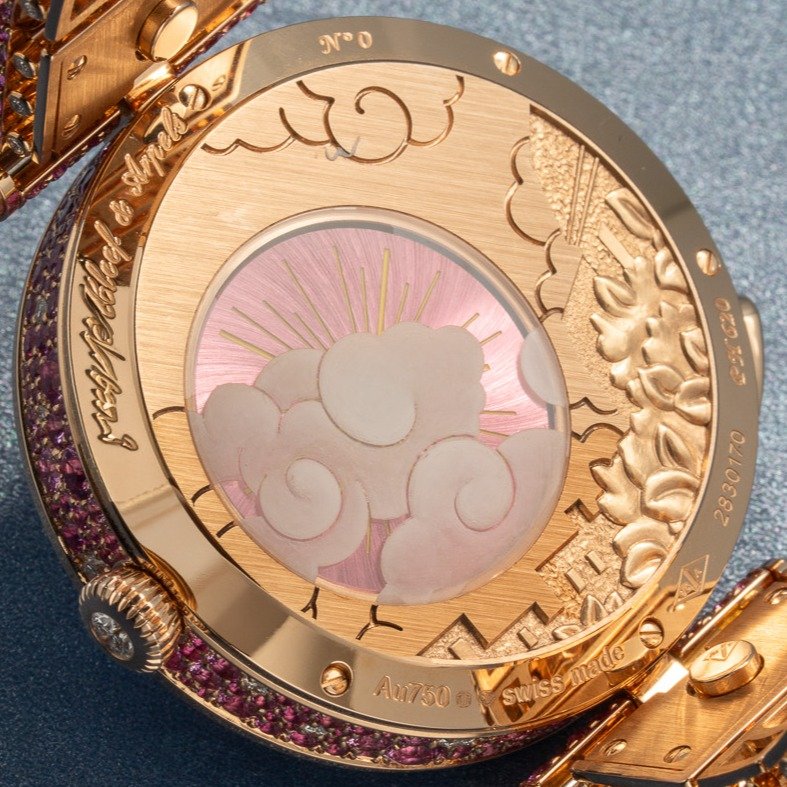 Van Cleef & Arpels Pont des Amoureux