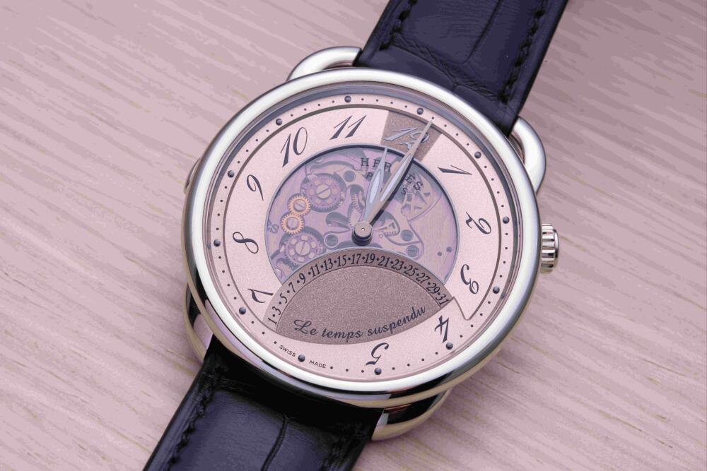 W&W 2025新錶速報!Hermès Arceau Le Temps Suspendu & Hermès Cut Le Temps Suspendu 時間暫停 Hermès Arceau Le temps du suspendu
