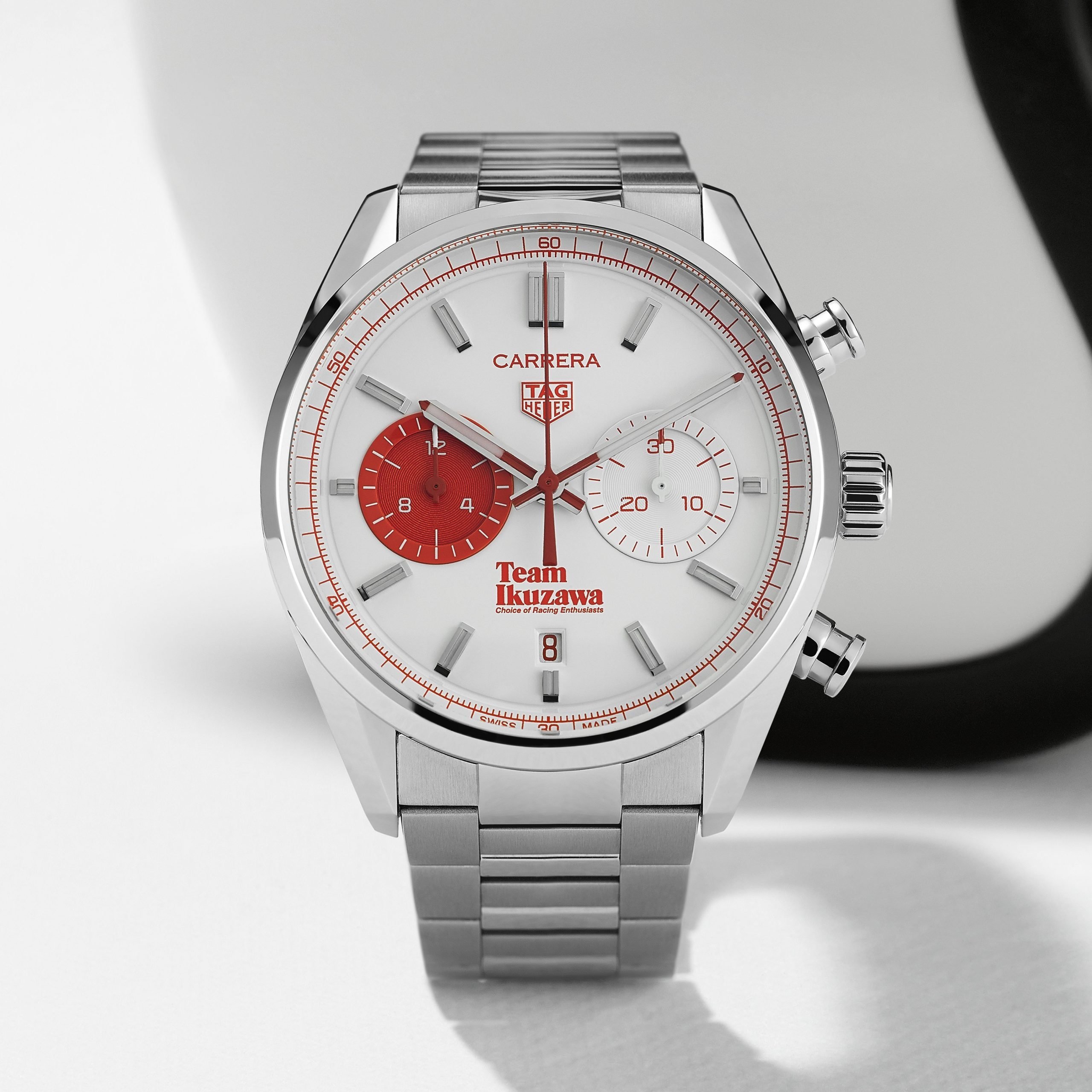 TAG Heuer|日本傳奇賽車隊限量新錶