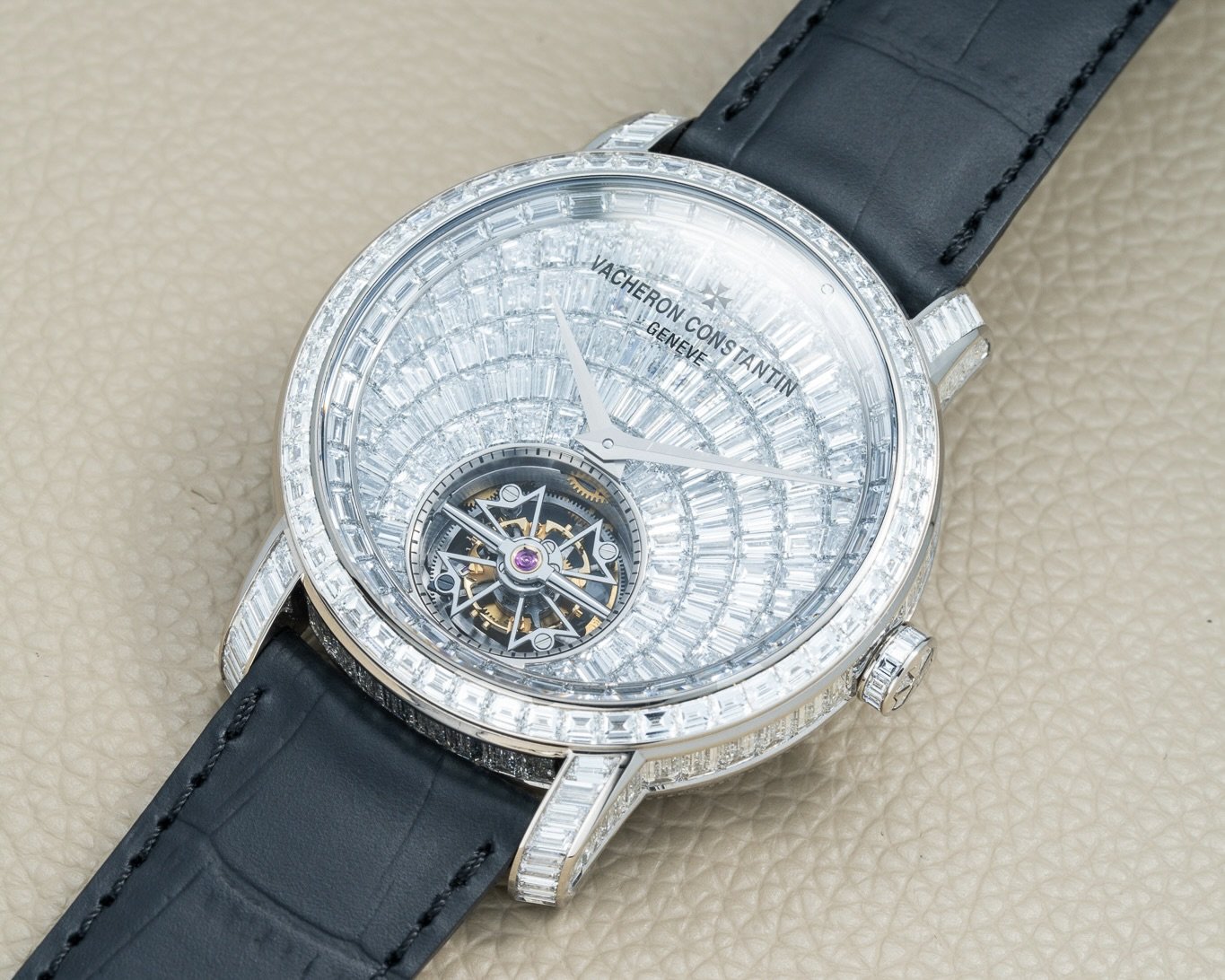 新錶實拍:Vacheron Constantin|Traditionnelle Tourbillon High Jewellery 閃鑽超薄陀飛輪