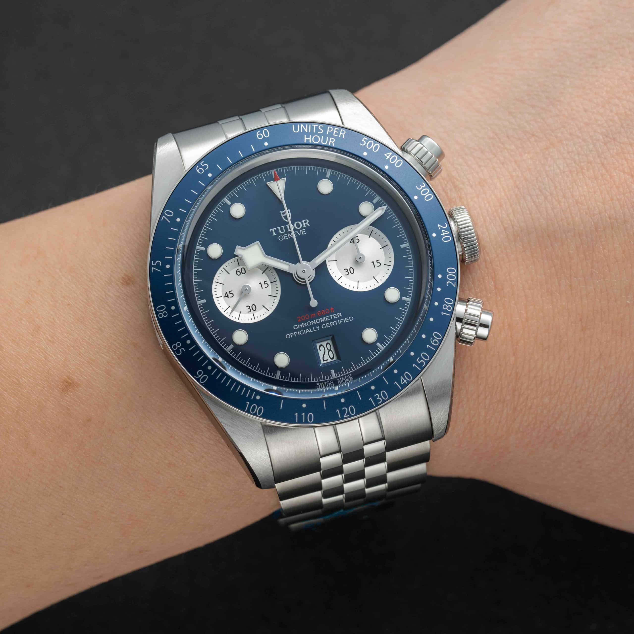 藍面鏈帶腕錶大檢閱｜不銹鋼版Historiques 222熱潮！Rolex藍勞、Tudor Black Bay新款、PP、AP都有 附價錢介紹