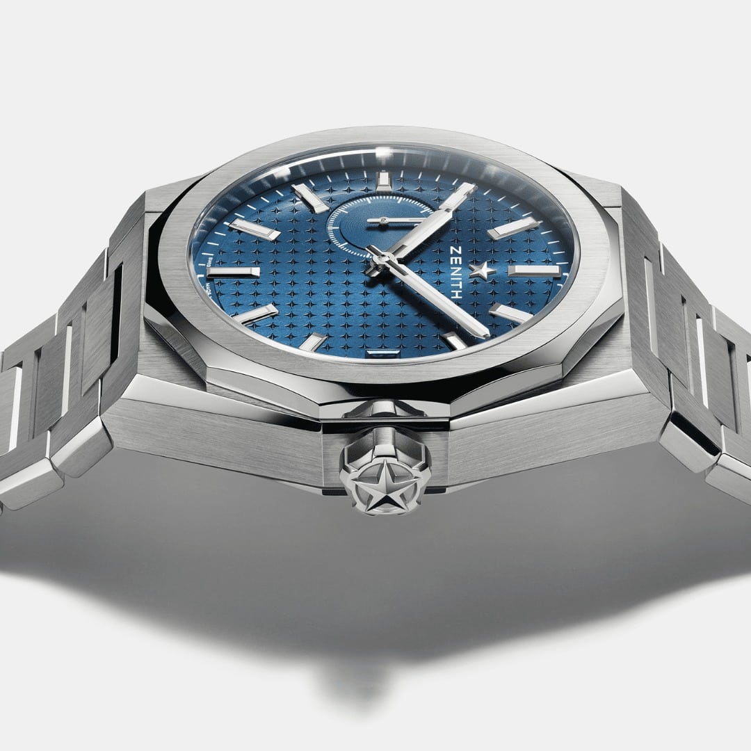 藍面鏈帶腕錶大檢閱｜不銹鋼版Historiques 222熱潮！Rolex藍勞、Tudor Black Bay新款、PP、AP都有 附價錢介紹