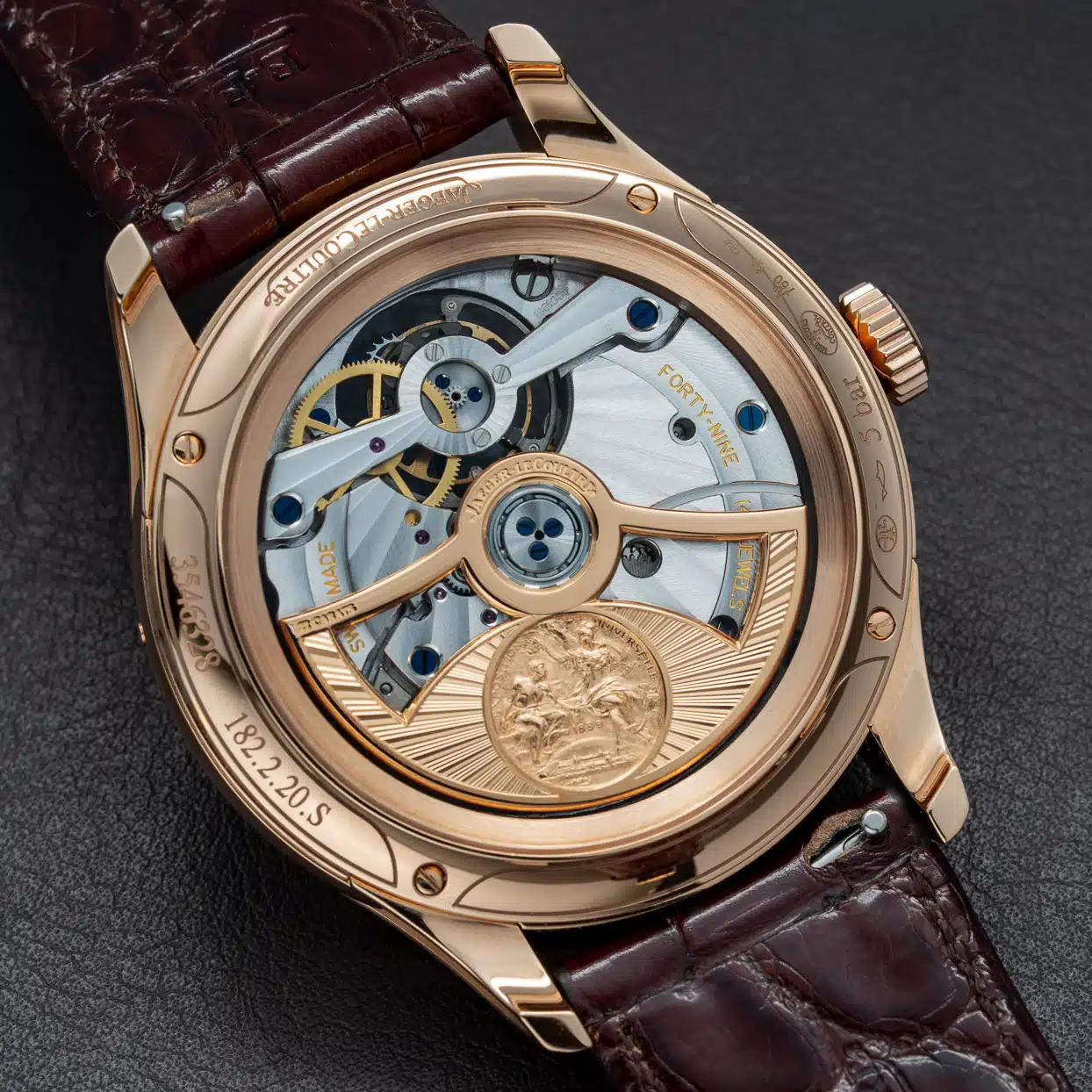 Jaeger-LeCoultre｜新錶實拍：三重複雜大師換新裝 Master Grande Tradition Calibre 985