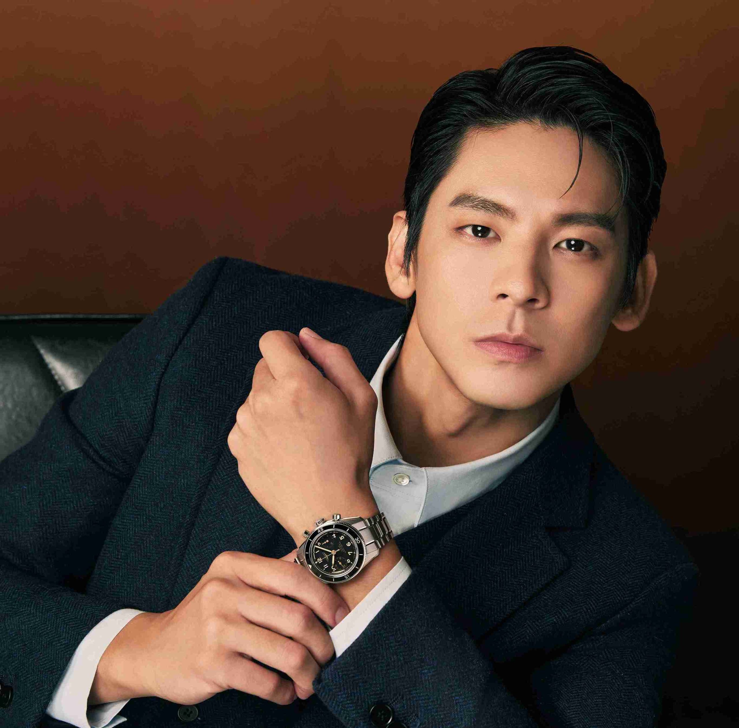 林柏宏佩戴的是Longines Spirit Pilot Flyback