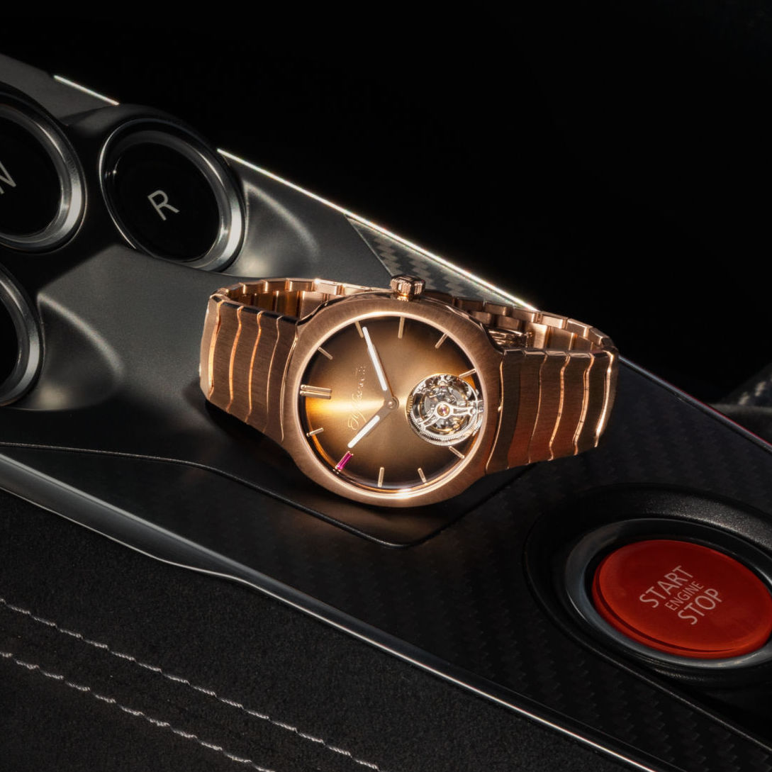 H. Moser & Cie. x F1 Pierre Gasly｜Streamliner Tourbillon 巧克力煙燻面紅金限量版